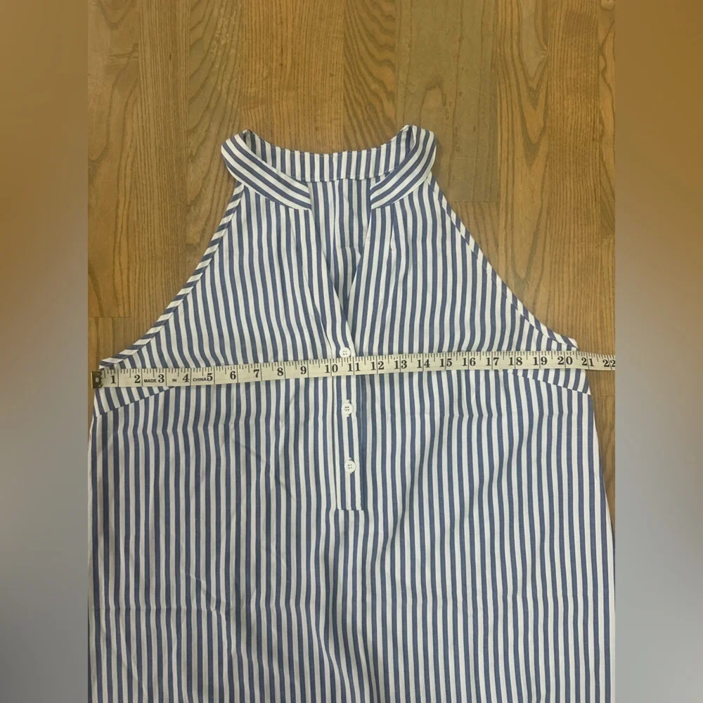 Cupshe Navy and White Striped dress - Picture 4 of 6